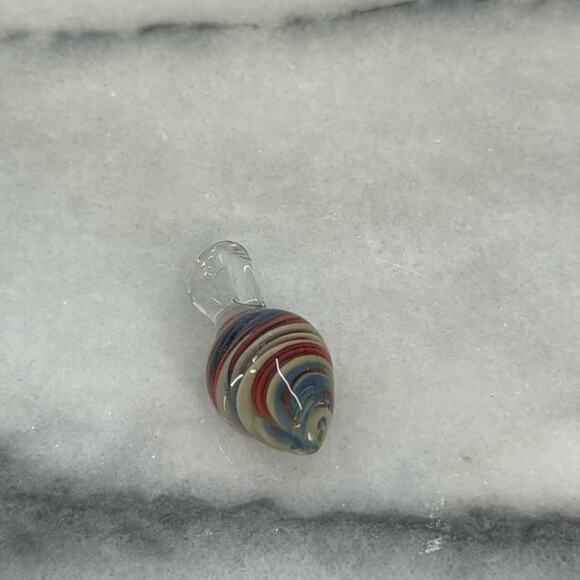 Art glass tear drop pendant - Picture 1 of 5